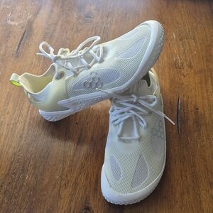 Vivobarefoot Motus Strength Athletic Shoes